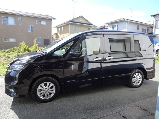 セレナ ハイウェイスター　Ｖセレクション　純正９インチナビ　アラウンドビューモニター　フリップダウンモニター　両側電動スライド　エマージェンシーブレーキ　４ＷＤ　前後ソナー　ドラレコ　ＬＥＤヘッドライト　スペアキー付　ＥＴＣ　クルコン　ＵＳＢ（14枚目）