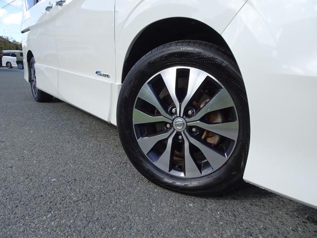 セレナ ハイウェイスター　純正９インチナビ　アラウンドビューモニター　フリップダウンモニター　２０２４年製ヨコハマタイヤ　前後ドラレコ　ブルートゥース　エマージェンシーブレーキ　前後ソナー　電動スライド　禁煙車　グー鑑定済み車（22枚目）