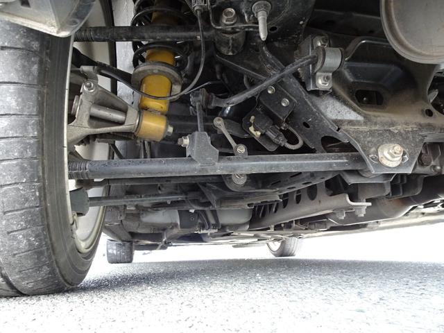 ロードスター ＲＳ　新品幌張替え済み　ＨＩＤライト　６速マニュアル　ＥＴＣ　ビルシュタインサス　後期型　スマートキー　マツダナビ　ブルートゥースオーディオ　修復歴無し　グー鑑定済み車（34枚目）