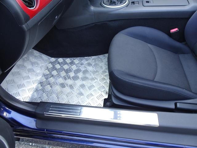 ロードスター ＲＳ　新品幌張替え済み　ＨＩＤライト　６速マニュアル　ＥＴＣ　ビルシュタインサス　後期型　スマートキー　マツダナビ　ブルートゥースオーディオ　修復歴無し　グー鑑定済み車（73枚目）