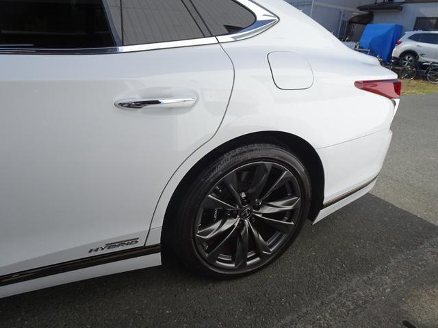 ＬＳ 　サンルーフ　パノラミックビュー　黒革シート　ワンオーナー禁煙車　レーダークルーズ　デジタルミラー　ＨＵＤ　ＴＶキャンセラー　ＶＩＰＥＲセキュリティ　スペアキー　メーカーナビ　シートエアコン　グー鑑定済（33枚目）