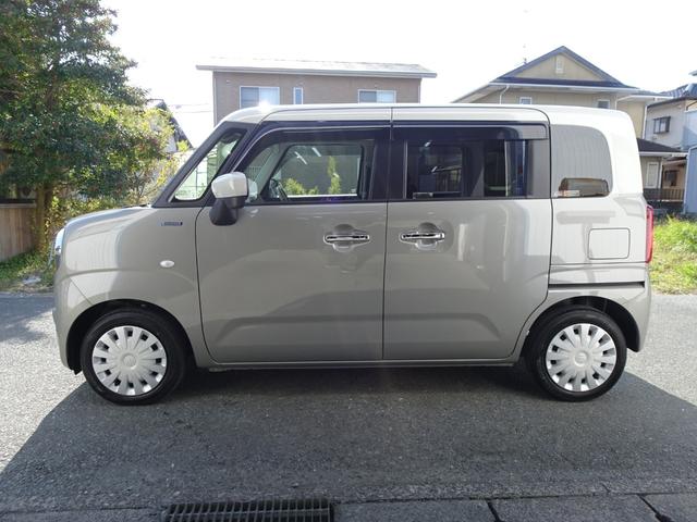 ワゴンRスマイル ハイブリッドSリミテッド 純正8インチナビ 全方位カメラ 両側電動スライド 衝突軽減システム 誤発進抑制 メッキヘッドランプガーニッシュ USBタイプC対応 HDMI シートヒーター LEDヘッド ツートンカラー グー鑑定済み(9枚目)