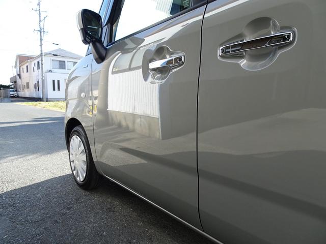 ワゴンRスマイル ハイブリッドSリミテッド 純正8インチナビ 全方位カメラ 両側電動スライド 衝突軽減システム 誤発進抑制 メッキヘッドランプガーニッシュ USBタイプC対応 HDMI シートヒーター LEDヘッド ツートンカラー グー鑑定済み(45枚目)