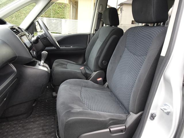 ランディ ２．０Ｘ　Ｓ－ハイブリッド　エマージェンシーブレーキ　両側電動　フルセグナビ　バックカメラ　ＬＥＤヘッドライト　クルコン　前後ドライブレコーダー　前後クリアランスソナー　ブルートゥース　ＵＳＢ　レーンキープアシスト　グー鑑定済み（8枚目）