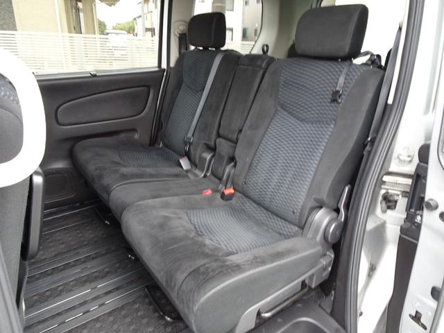 ランディ ２．０Ｘ　Ｓ－ハイブリッド　エマージェンシーブレーキ　両側電動　フルセグナビ　バックカメラ　ＬＥＤヘッドライト　クルコン　前後ドライブレコーダー　前後クリアランスソナー　ブルートゥース　ＵＳＢ　レーンキープアシスト　グー鑑定済み（9枚目）