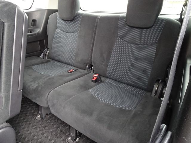 ランディ ２．０Ｘ　Ｓ－ハイブリッド　エマージェンシーブレーキ　両側電動　フルセグナビ　バックカメラ　ＬＥＤヘッドライト　クルコン　前後ドライブレコーダー　前後クリアランスソナー　ブルートゥース　ＵＳＢ　レーンキープアシスト　グー鑑定済み（11枚目）