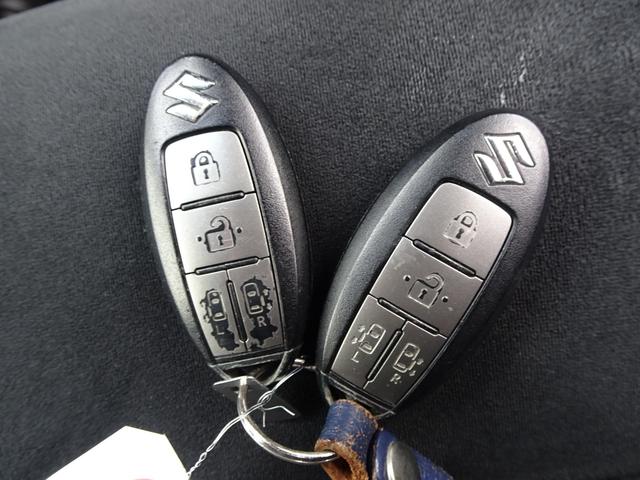 ランディ ２．０Ｘ　Ｓ－ハイブリッド　エマージェンシーブレーキ　両側電動　フルセグナビ　バックカメラ　ＬＥＤヘッドライト　クルコン　前後ドライブレコーダー　前後クリアランスソナー　ブルートゥース　ＵＳＢ　レーンキープアシスト　グー鑑定済み（65枚目）