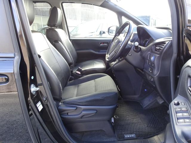 ヴォクシー ハイブリッドV モデリスタフルエアロ アルパイン10インチBIGナビ シートヒーター クルコン リアスポイラー ワイヤレス充電 ステアリングスイッチ 電動スライド LEDヘッド Bカメラ ブルートゥース 修復歴無し(60枚目)