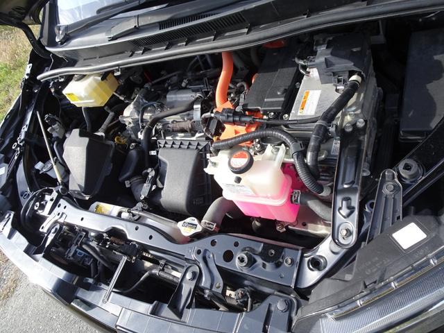 ヴォクシー ハイブリッドV モデリスタフルエアロ アルパイン10インチBIGナビ シートヒーター クルコン リアスポイラー ワイヤレス充電 ステアリングスイッチ 電動スライド LEDヘッド Bカメラ ブルートゥース 修復歴無し(67枚目)