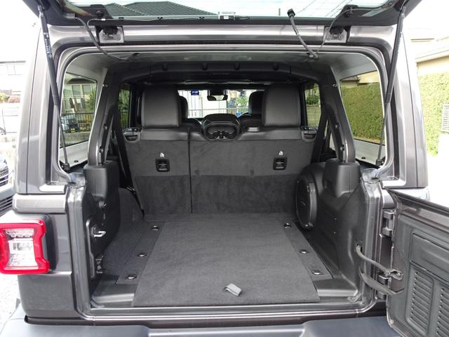 CHRYSLER JEEP JEEP WRANGLER UNLIMITED SAHARA