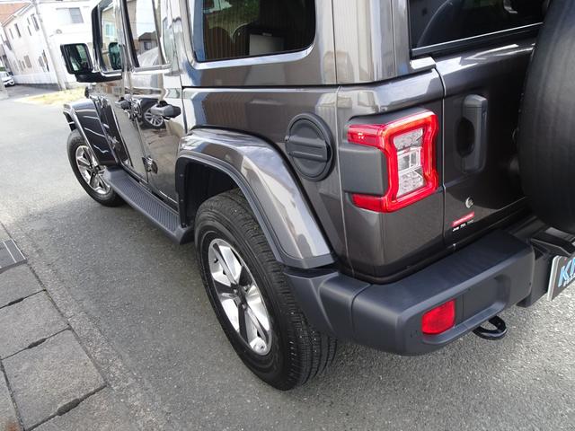 CHRYSLER JEEP JEEP WRANGLER UNLIMITED SAHARA