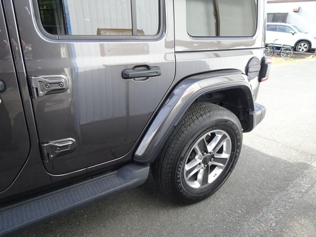 CHRYSLER JEEP JEEP WRANGLER UNLIMITED SAHARA