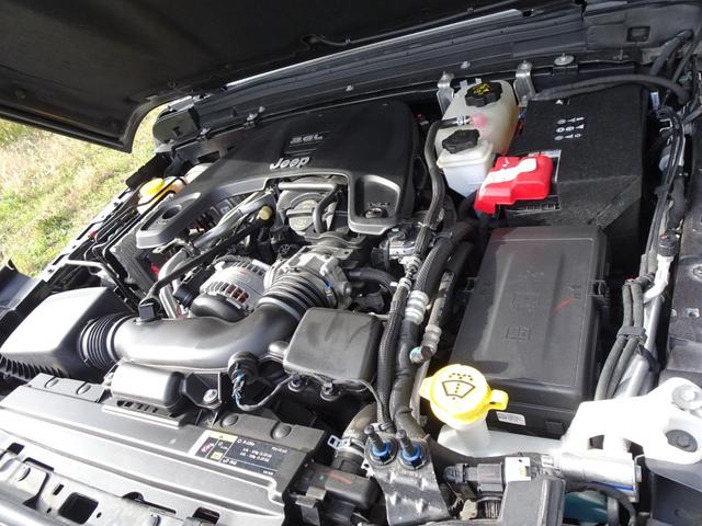 CHRYSLER JEEP JEEP WRANGLER UNLIMITED SAHARA