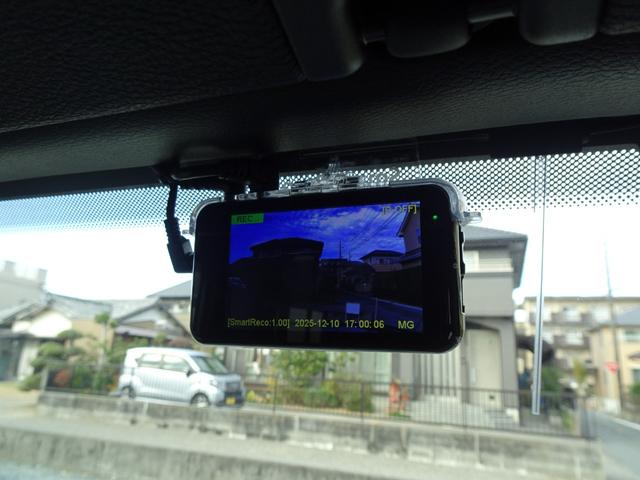 CHRYSLER JEEP JEEP WRANGLER UNLIMITED SAHARA