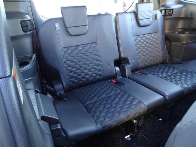 ヴォクシー S-Z GRエアロ 純正10.5インチナビ 快適利便Hi パノラミックビュー TEIN車高調ノーマルサス付 プロジェクターLED チームメート アドバンスドライブ シートバックテーブル GRバイザー HUD(26枚目)