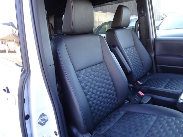 ヴォクシー S-Z GRエアロ 純正10.5インチナビ 快適利便Hi パノラミックビュー TEIN車高調ノーマルサス付 プロジェクターLED チームメート アドバンスドライブ シートバックテーブル GRバイザー HUD(55枚目)