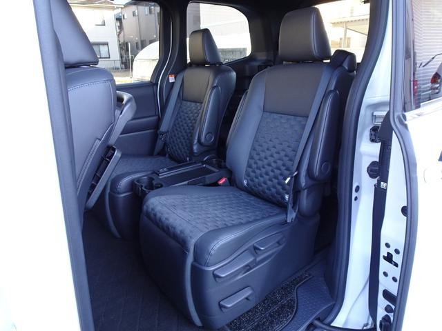 ヴォクシー S-Z GRエアロ 純正10.5インチナビ 快適利便Hi パノラミックビュー TEIN車高調ノーマルサス付 プロジェクターLED チームメート アドバンスドライブ シートバックテーブル GRバイザー HUD(70枚目)