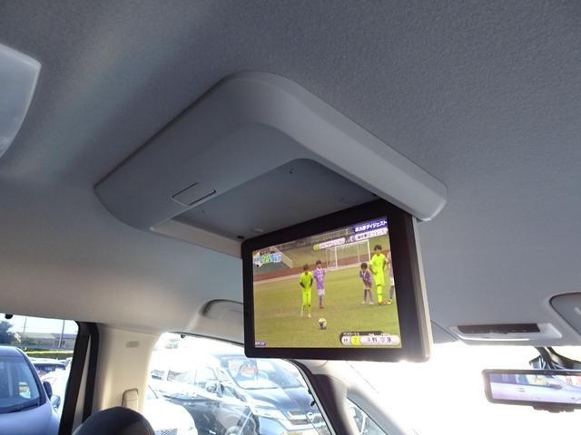 セレナ ハイウェイスター Vセレクション プロパイロット 純正9インチナビTV アラウンドビューモニター フリップダウンM 両側電動スライド デジタルミラー 禁煙車 ブルートゥース ビルトインETC ドラレコ 2024年製ヨコハマタイヤ(10枚目)