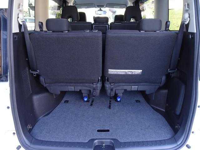 セレナ ハイウェイスター Vセレクション プロパイロット 純正9インチナビTV アラウンドビューモニター フリップダウンM 両側電動スライド デジタルミラー 禁煙車 ブルートゥース ビルトインETC ドラレコ 2024年製ヨコハマタイヤ(15枚目)