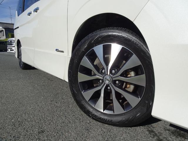 セレナ ハイウェイスター Vセレクション プロパイロット 純正9インチナビTV アラウンドビューモニター フリップダウンM 両側電動スライド デジタルミラー 禁煙車 ブルートゥース ビルトインETC ドラレコ 2024年製ヨコハマタイヤ(30枚目)