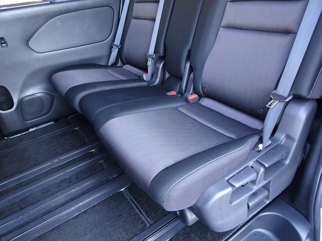 セレナ ハイウェイスター Vセレクション プロパイロット 純正9インチナビTV アラウンドビューモニター フリップダウンM 両側電動スライド デジタルミラー 禁煙車 ブルートゥース ビルトインETC ドラレコ 2024年製ヨコハマタイヤ(55枚目)