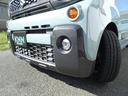 第三者機関の日本自動車鑑定協会(JAAA)の鑑定師が中古車を鑑定。プロがグレーディングレポート(鑑定証)を一台一台に発行します。