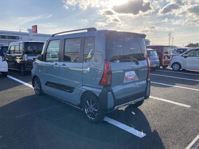 タント ファンクロス　ナビ付　ナビ　１４インチアルミホイール　大型エアロバンパー　フルＬＥＤヘッドランプ　オート格納式カラードドアミラー　両側パワースライドドア　キーフリーシステム　プッシュボタンスタート（9枚目）