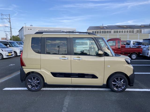 タント ファンクロス　ナビ付　ナビ付　１４インチアルミホイール　大型エアロバンパー　フルＬＥＤヘッドランプ　オート格納式カラードドアミラー　両側パワースライドドア　キーフリーシステム　プッシュボタンスタート（5枚目）