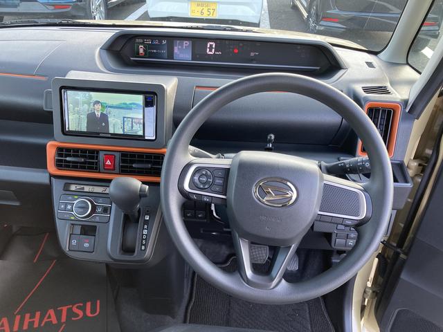 タント ファンクロス　ナビ付　ナビ付　１４インチアルミホイール　大型エアロバンパー　フルＬＥＤヘッドランプ　オート格納式カラードドアミラー　両側パワースライドドア　キーフリーシステム　プッシュボタンスタート（16枚目）