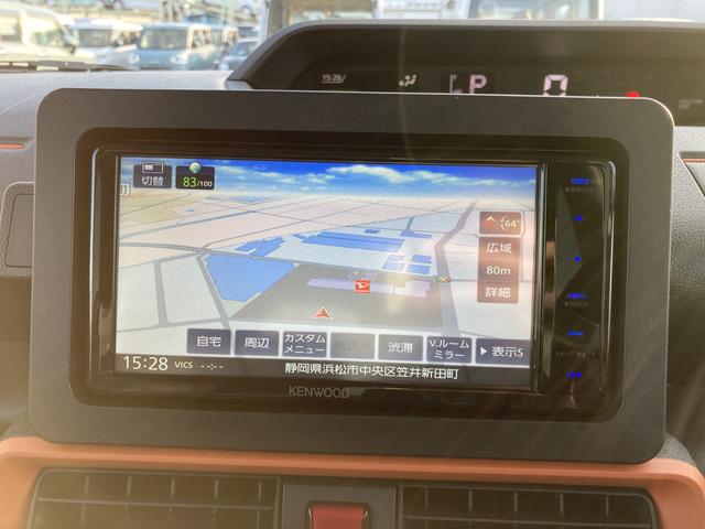 タント ファンクロスターボ　ナビ付　ナビ　１５インチアルミホイール　大型エアロバンパー　フルＬＥＤヘッドランプ　オート格納式カラードドアミラー　革巻ステアリングホイール　両側パワースライドドア（10枚目）