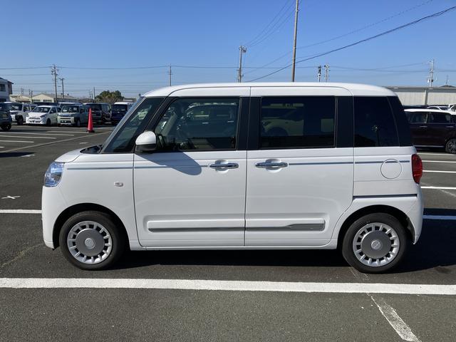 ムーヴキャンバス セオリーＧ　ナビ付　ナビ　１４インチフルホイールキャップ　ＬＥＤヘッドランプ　ＬＥＤフォグランプ　ホっとカップホルダー　両側パワースライドドア　キーフリーシステム　プッシュボタンスタート　ＵＶカットガラス（4枚目）