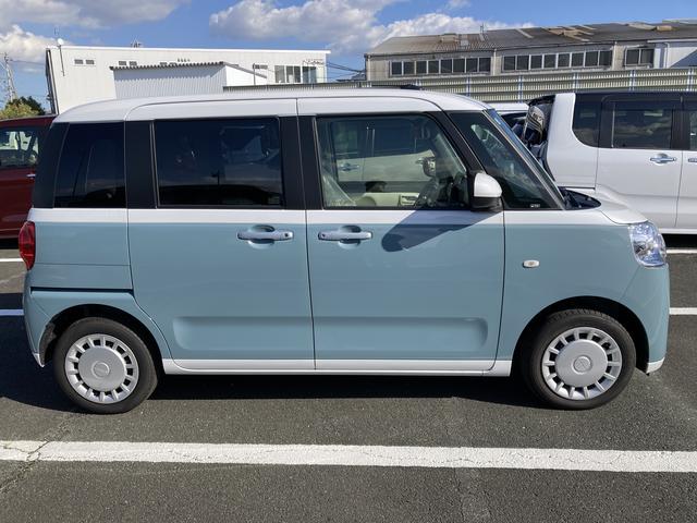 ムーヴキャンバス ストライプスＸ　ナビ付　ナビ付　１４インチフルホイールキャップ　キーフリーシステム　プッシュボタンスタート　ＵＶカットガラス　両側パワースライドドア　ハロゲンヘッドライト　ラゲージアンダーボックス（5枚目）