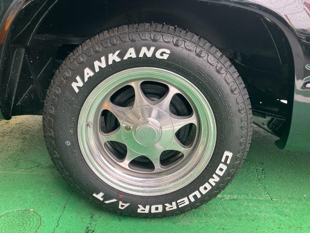 シボレータホ 　新車並行車　左ハンドル　バックカメラ　外装オールペイント済み　内装仕上げ済み　天井レストア済　社外ナビ　バックカメラ　ＥＴＣ付　６人乗　３ドア（20枚目）