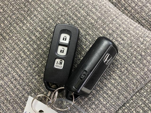 Ｎ－ＢＯＸ Ｇ・Ｌホンダセンシング　ＥＴＣ　バックカメラ　両側スライド・片側電動　ナビ　ＴＶ　クリアランスソナー　オートクルーズコントロール　レーンアシスト　衝突被害軽減システム　オートライト　ＬＥＤヘッドランプ　スマートキー（11枚目）
