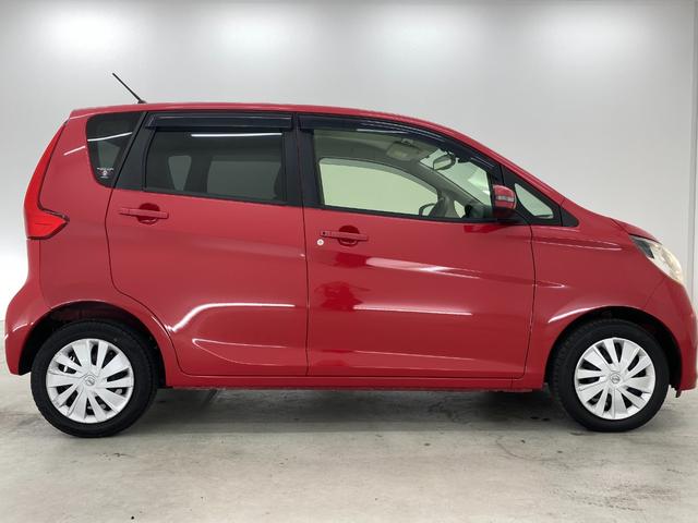 デイズ Ｘ　ドライブレコーダー　ＥＴＣ　全周囲カメラ　ナビ　ＴＶ　スマートキー　アイドリングストップ　電動格納ミラー　ベンチシート　ＣＶＴ　盗難防止システム　ＡＢＳ　ＣＤ　ＤＶＤ再生　ＵＳＢ（15枚目）