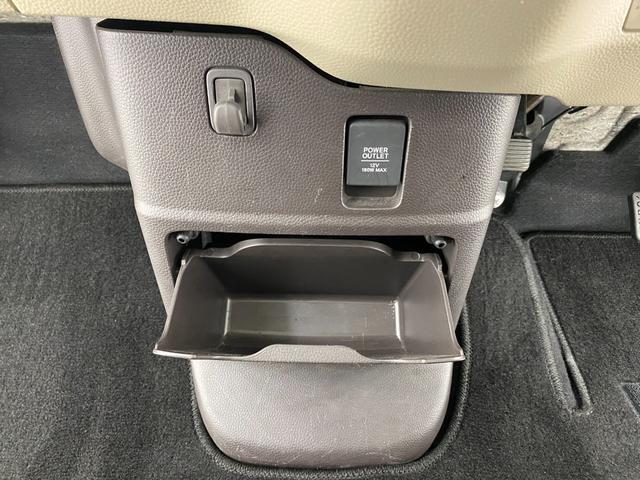 Ｎ－ＢＯＸ Ｇホンダセンシング　ＥＴＣ　オートクルーズコントロール　レーンアシスト　衝突被害軽減システム　ＬＥＤヘッドランプ　スマートキー　アイドリングストップ　電動格納ミラー　ベンチシート　ＣＶＴ　盗難防止システム　ＡＢＳ　ＥＳＣ（41枚目）