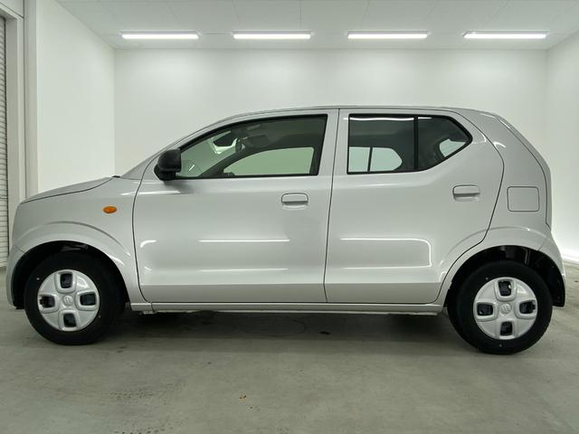 アルト Ｌ　クリアランスソナー　レーンアシスト　衝突被害軽減システム　キーレスエントリー　アイドリングストップ　シートヒーター　ＣＶＴ　盗難防止システム　ＡＢＳ　ＥＳＣ　ＣＤ　ミュージックプレイヤー接続可（19枚目）