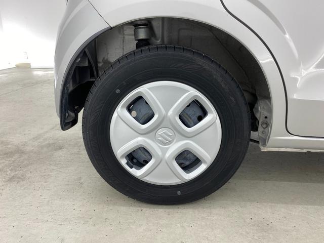 アルト Ｌ　クリアランスソナー　レーンアシスト　衝突被害軽減システム　キーレスエントリー　アイドリングストップ　シートヒーター　ＣＶＴ　盗難防止システム　ＡＢＳ　ＥＳＣ　ＣＤ　ミュージックプレイヤー接続可（28枚目）