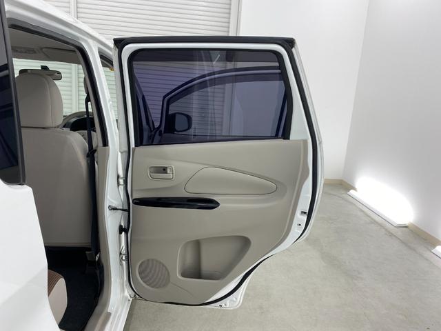 ｅＫワゴン Ｅ　キーレスエントリー　電動格納ミラー　シートヒーター　ベンチシート　ＣＶＴ　ＡＢＳ　ＣＤ　衝突安全ボディ　エアコン　パワーステアリング　パワーウィンドウ（41枚目）