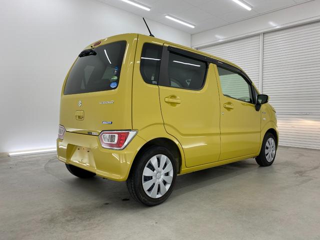 ワゴンＲ ハイブリッドＦＸ　ドライブレコーダー　レーンアシスト　衝突被害軽減システム　スマートキー　アイドリングストップ　電動格納ミラー　シートヒーター　ベンチシート　ＣＶＴ　盗難防止システム　ＡＢＳ　ＥＳＣ　ＣＤ（18枚目）