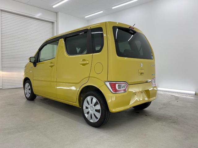 ワゴンＲ ハイブリッドＦＸ　ドライブレコーダー　レーンアシスト　衝突被害軽減システム　スマートキー　アイドリングストップ　電動格納ミラー　シートヒーター　ベンチシート　ＣＶＴ　盗難防止システム　ＡＢＳ　ＥＳＣ　ＣＤ（20枚目）