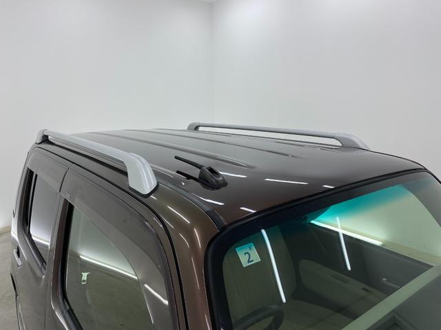 ミラココア ココアプラスＸ　ナビ　ＴＶ　スマートキー　アイドリングストップ　電動格納ミラー　ベンチシート　ＣＶＴ　盗難防止システム　ＡＢＳ　ＣＤ　ＤＶＤ再生　ＵＳＢ　ルーフレール　衝突安全ボディ　エアコン　パワーステアリング（22枚目）