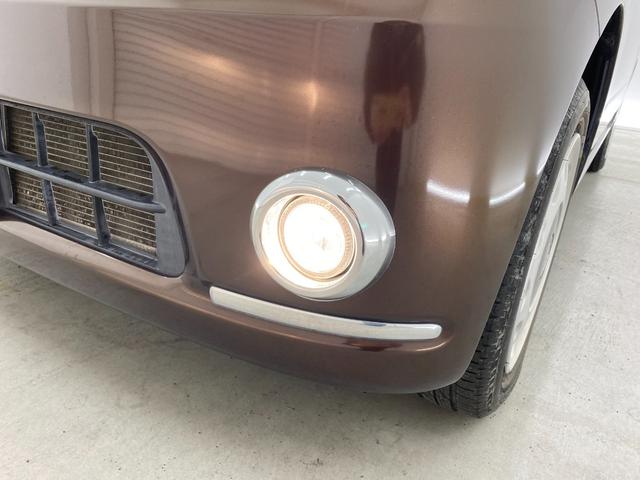 ミラココア ココアプラスＸ　ナビ　ＴＶ　スマートキー　アイドリングストップ　電動格納ミラー　ベンチシート　ＣＶＴ　盗難防止システム　ＡＢＳ　ＣＤ　ＤＶＤ再生　ＵＳＢ　ルーフレール　衝突安全ボディ　エアコン　パワーステアリング（29枚目）