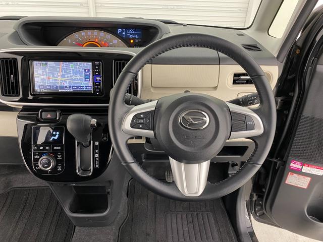 ムーヴキャンバス Ｘブラックインテリアリミテッド　ＳＡＩＩＩ　全周囲カメラ　両側電動スライドドア　ナビ　ＴＶ　クリアランスソナー　衝突被害軽減システム　オートマチックハイビーム　スマートキー　アイドリングストップ　電動格納ミラー　ベンチシート　ＣＶＴ（6枚目）