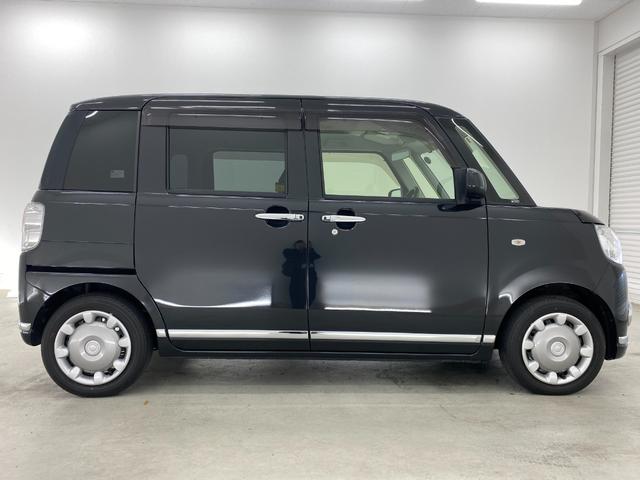 ムーヴキャンバス Ｘブラックインテリアリミテッド　ＳＡＩＩＩ　全周囲カメラ　両側電動スライドドア　ナビ　ＴＶ　クリアランスソナー　衝突被害軽減システム　オートマチックハイビーム　スマートキー　アイドリングストップ　電動格納ミラー　ベンチシート　ＣＶＴ（16枚目）