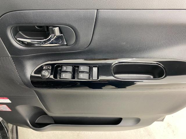 ムーヴキャンバス Ｘブラックインテリアリミテッド　ＳＡＩＩＩ　全周囲カメラ　両側電動スライドドア　ナビ　ＴＶ　クリアランスソナー　衝突被害軽減システム　オートマチックハイビーム　スマートキー　アイドリングストップ　電動格納ミラー　ベンチシート　ＣＶＴ（44枚目）