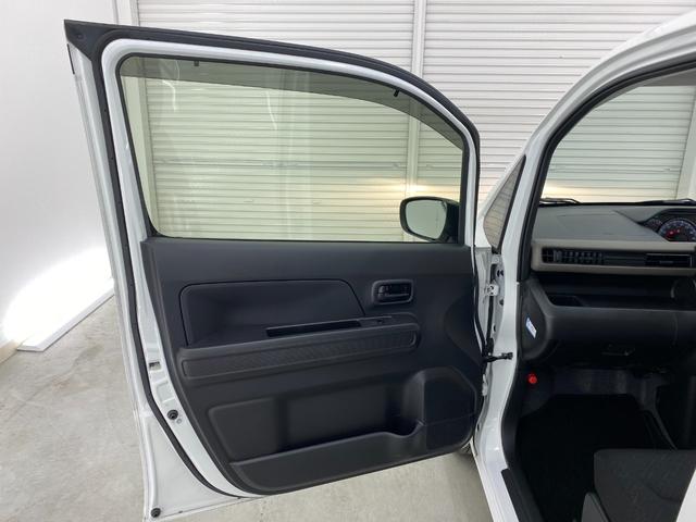 ワゴンＲ ＦＡ　クリアランスソナー　レーンアシスト　衝突被害軽減システム　キーレスエントリー　電動格納ミラー　ベンチシート　ＣＶＴ　盗難防止システム　ＡＢＳ　ＥＳＣ　衝突安全ボディ　エアコン　パワーステアリング（32枚目）