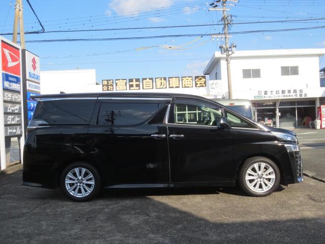 ヴェルファイア ２．５Ｚ　ＴＳＳ　衝突被害軽減Ｂ　ＡＣＣ　ＢＳＭ　７人乗　デジタルインナーミラー　純正１０インチナビ／フルセグ／ＣＤ／ＤＶＤ／ＢＴ　雨滴除去機能付Ｂカメラ　純正後席用１２．１インチモニター　ＥＴＣ　両側パワスラ（4枚目）