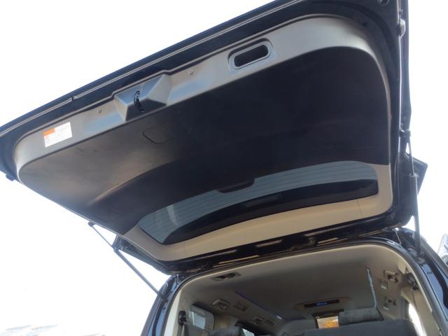 ヴェルファイア ２．５Ｚ　ＴＳＳ　衝突被害軽減Ｂ　ＡＣＣ　ＢＳＭ　７人乗　デジタルインナーミラー　純正１０インチナビ／フルセグ／ＣＤ／ＤＶＤ／ＢＴ　雨滴除去機能付Ｂカメラ　純正後席用１２．１インチモニター　ＥＴＣ　両側パワスラ（70枚目）