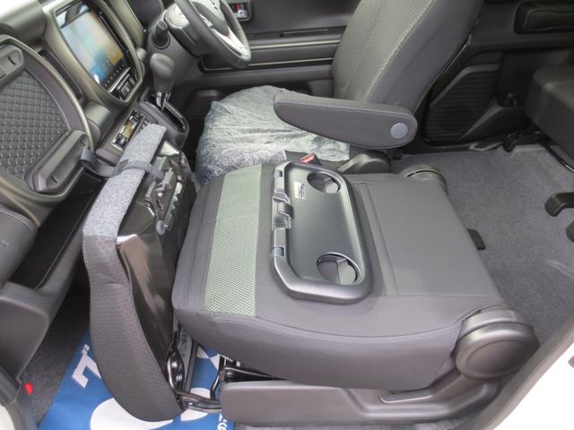 ハスラー タフワイルドターボ　届出済未使用車　スズキセーフティサポート・ＡＣＣ・衝突被害軽減Ｂ／前後誤発進抑制　全方位モニタ付９インチナビ・フルセグ／ＤＶＤ／ＣＤ／スマホ連携／ＢＴ　ＬＥＤヘッド＆フォグ／ルーフレール　１５ＡＷ（52枚目）